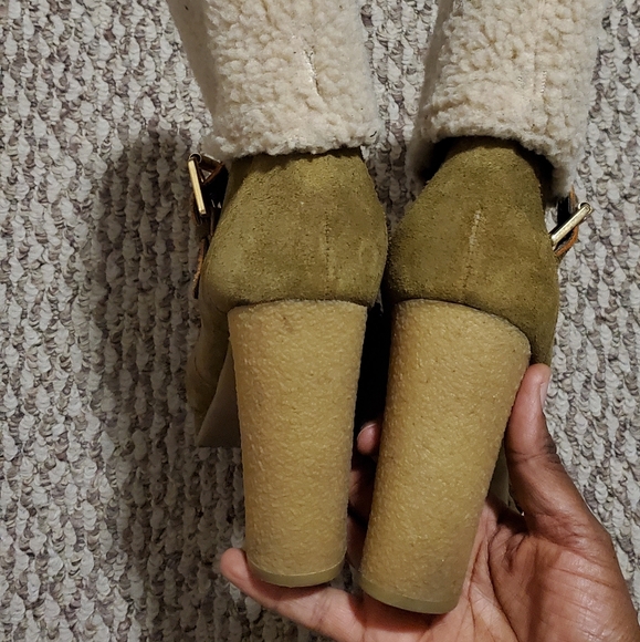 ROCKPORT BOOTS - Picture 4 of 6